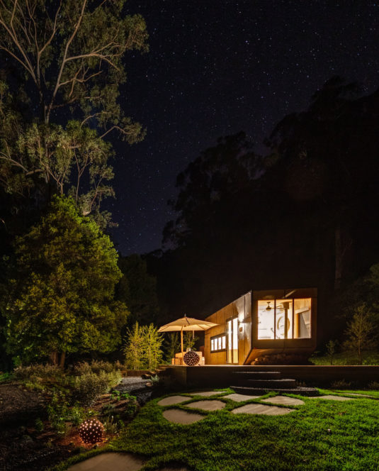 Light-Ball-Kangaroo-Valley